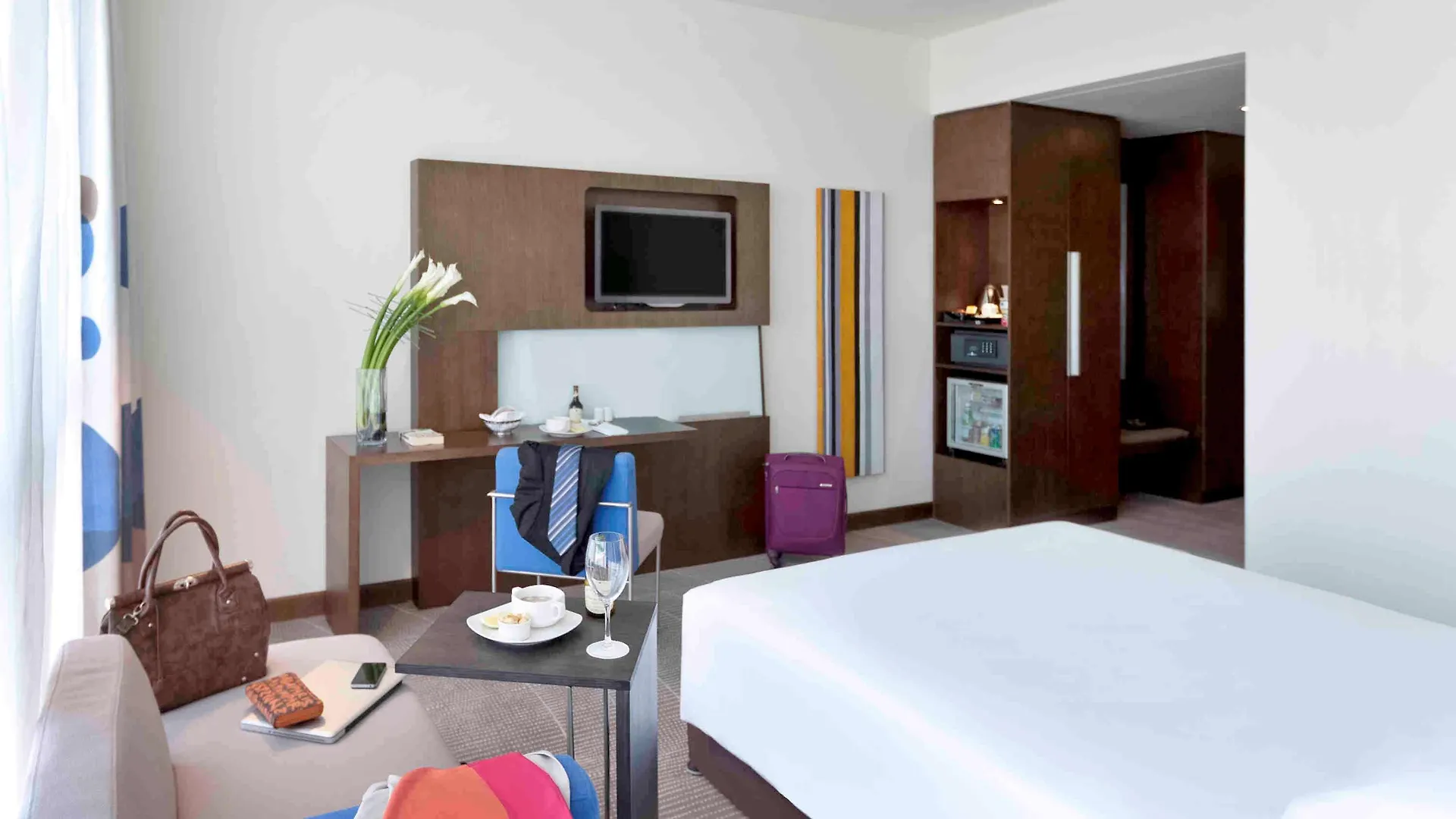 Novotel Abu Dhabi Gate 4*,